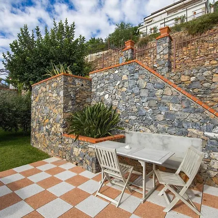 La Sterlizia Di Santa Croce Resort Alassio