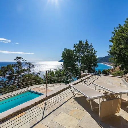 Resort La Sterlizia Di Santa Croce Alassio