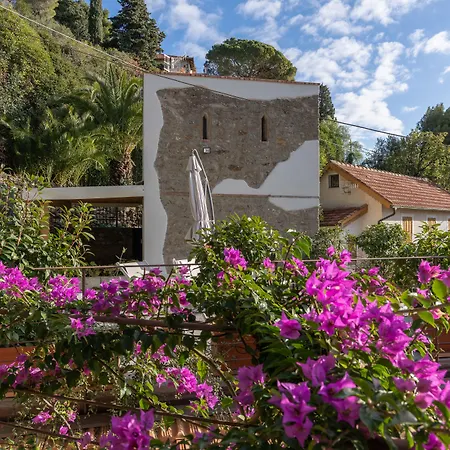 Üdülőközpont La Sterlizia Di Santa Croce