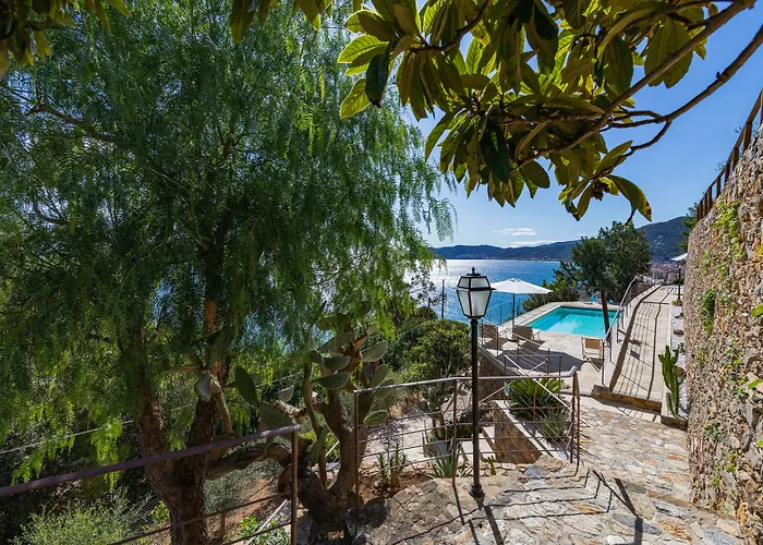 La Sterlizia Di Santa Croce